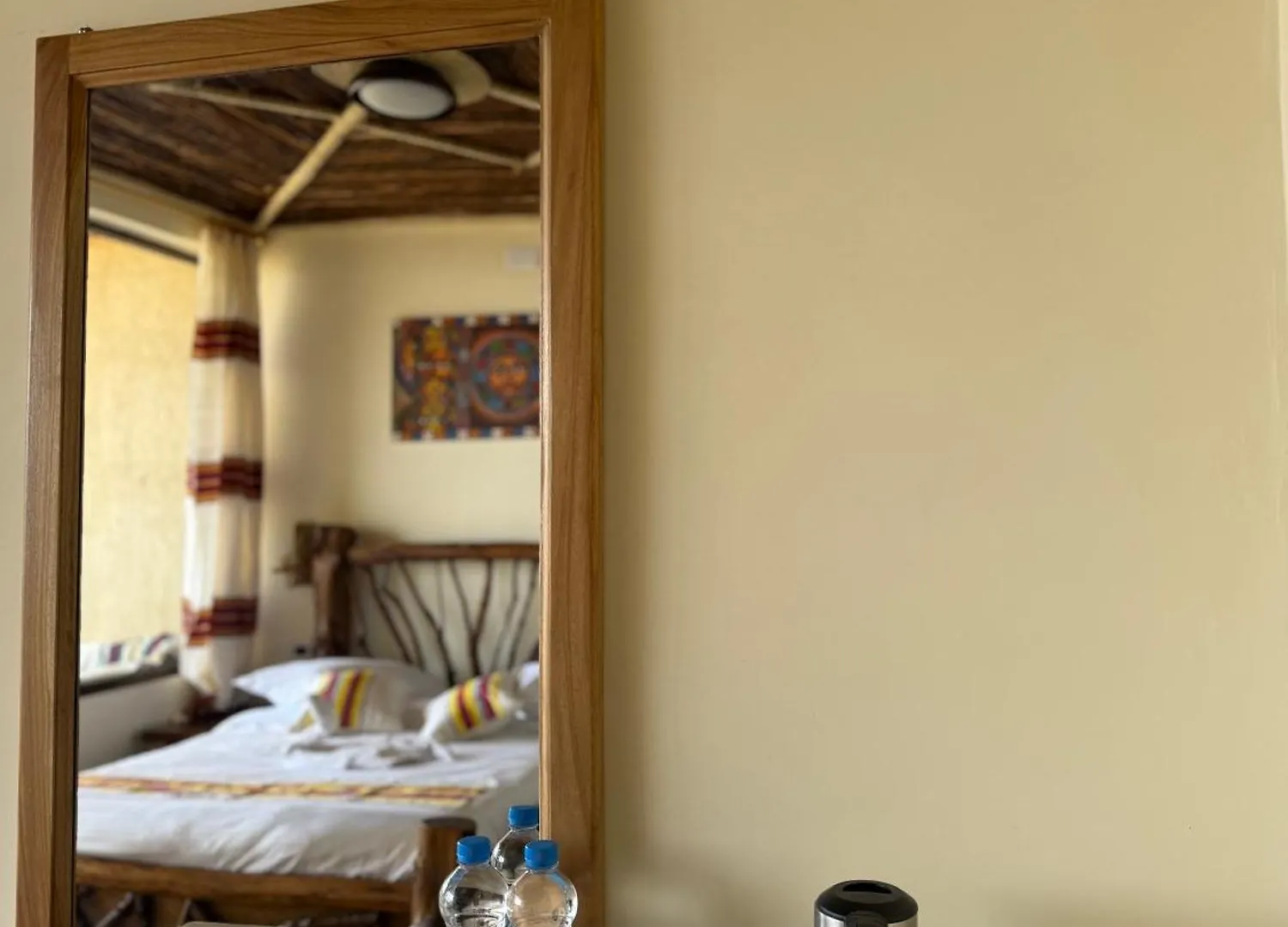 Hilltop Loge - Lalibela Hotel