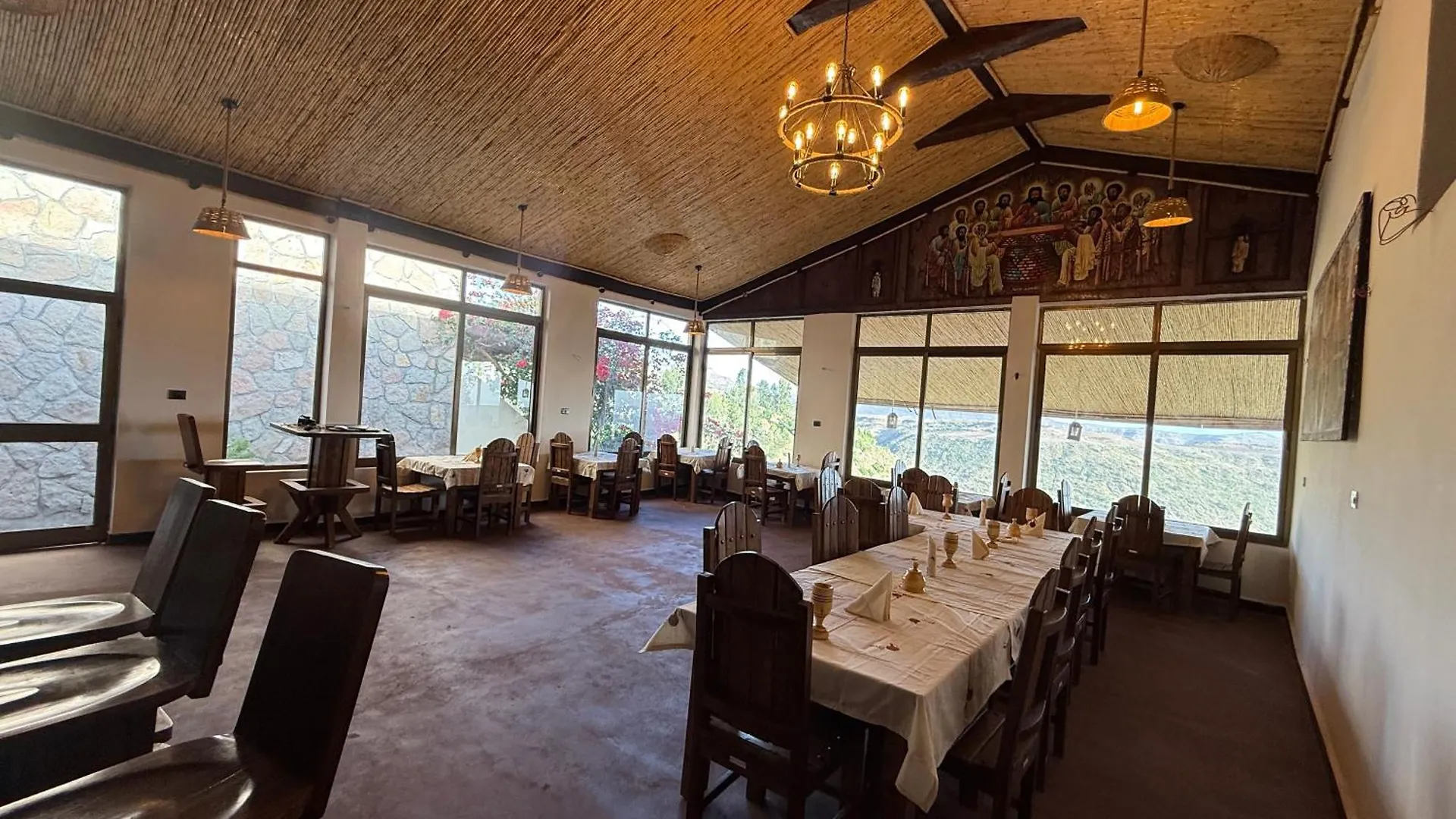 Hilltop Loge - Lalibela Hotel