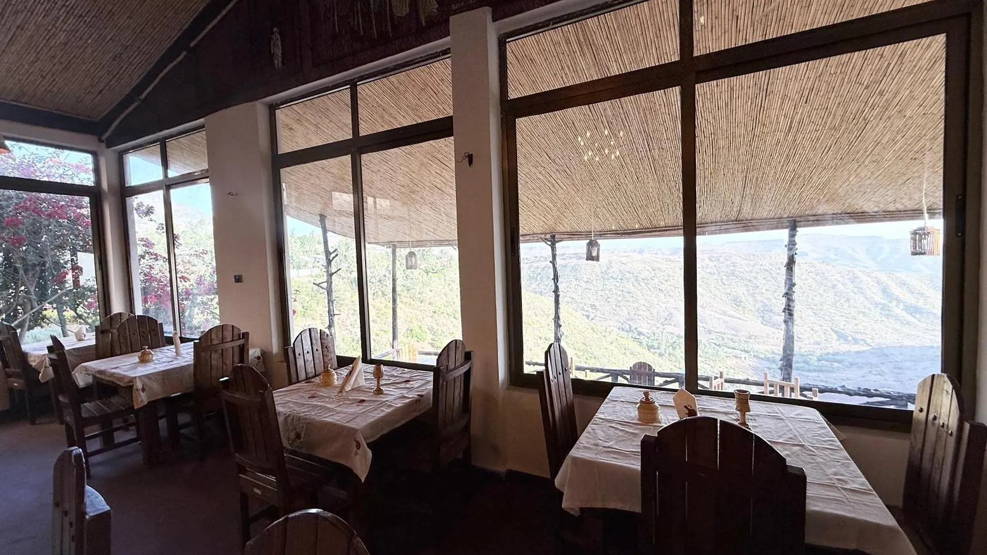 Hilltop Loge - Lalibela 3*,